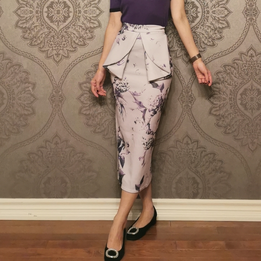 TRUE VIOLET floral scuba skirt